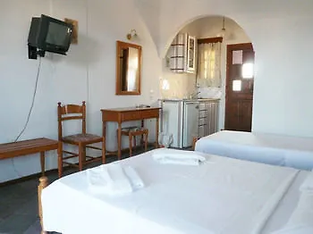 Nostos فندق Agios Georgios (Santorini)
